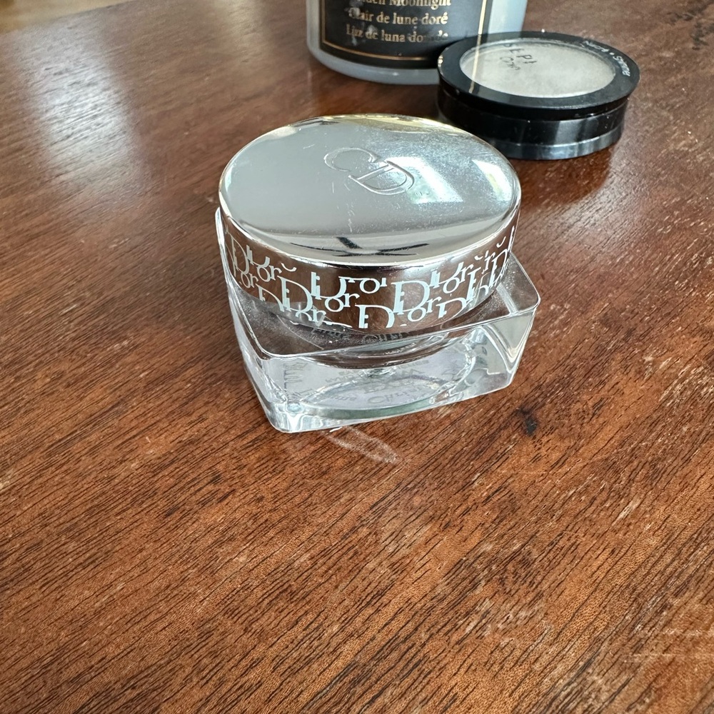 Dior Eye Show Shadow with Silver Lid